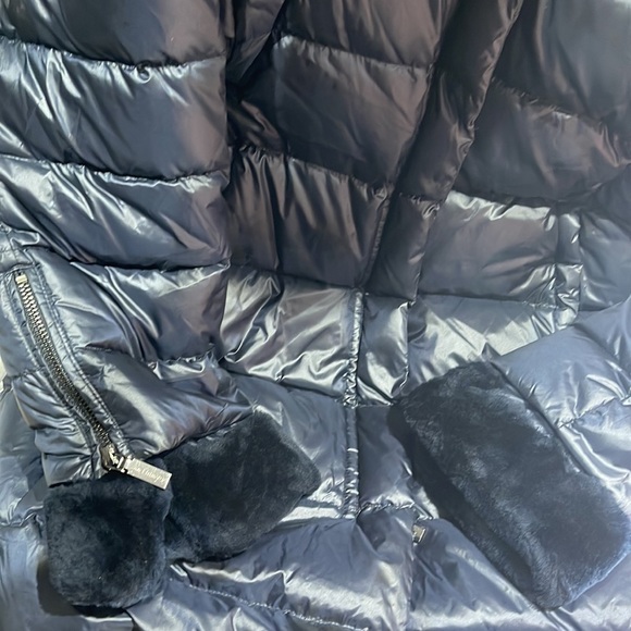 Gently worn Dawn Levy Lexie style with Hoodie Medium Blue - Picture 15 of 15